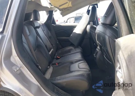 2020 Jeep Cherokee Latitude Plus Fwd z USA, uszkodzony, nr VIN 1C4PJLLB4LD653762